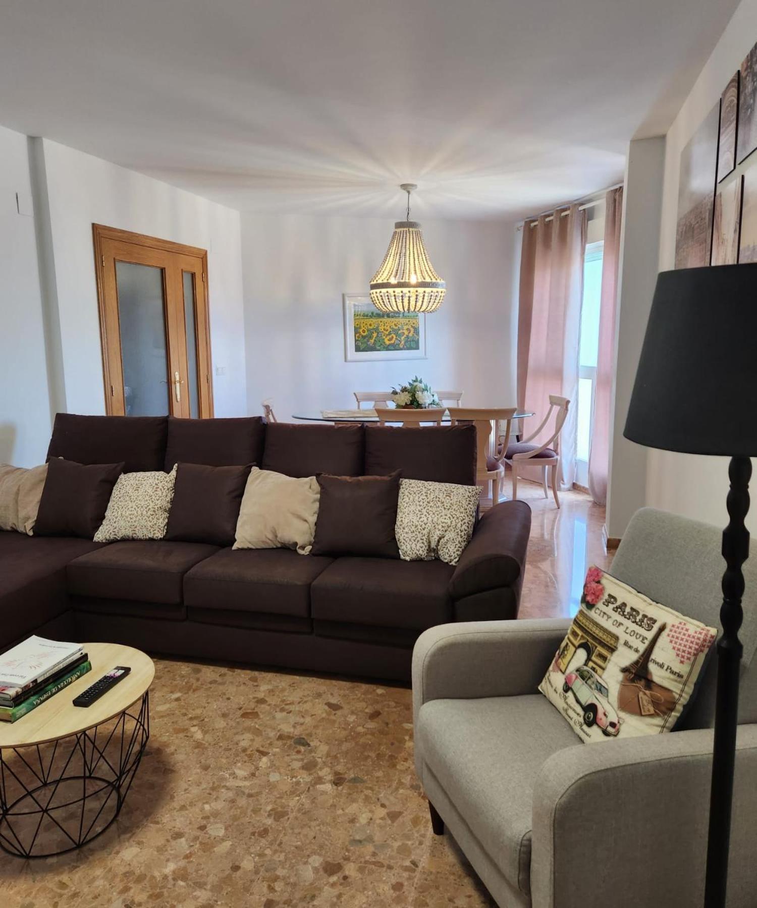 Magnifico Apartamento En 부리아나 외부 사진